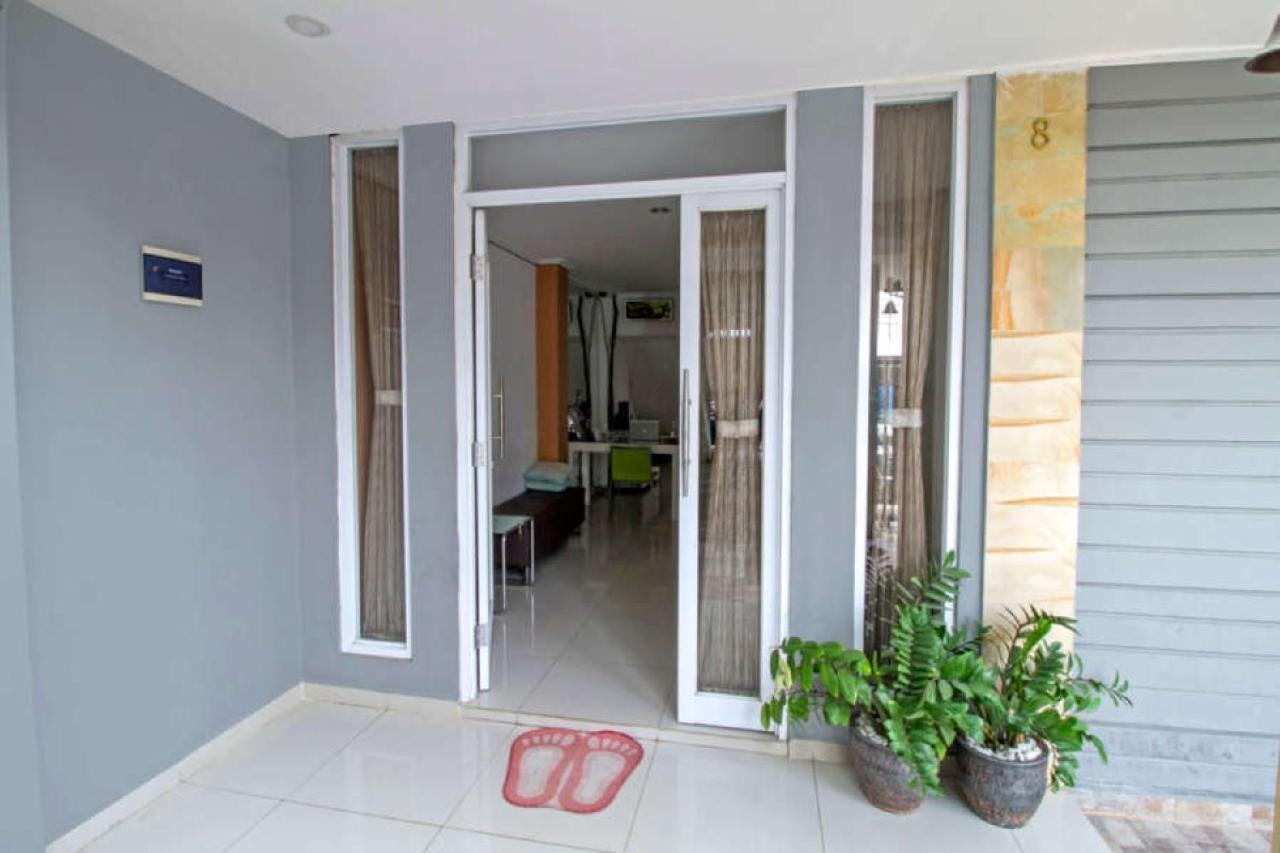 Reddoorz @ Pulomas Hotel จาการ์ตา ภายนอก รูปภาพ