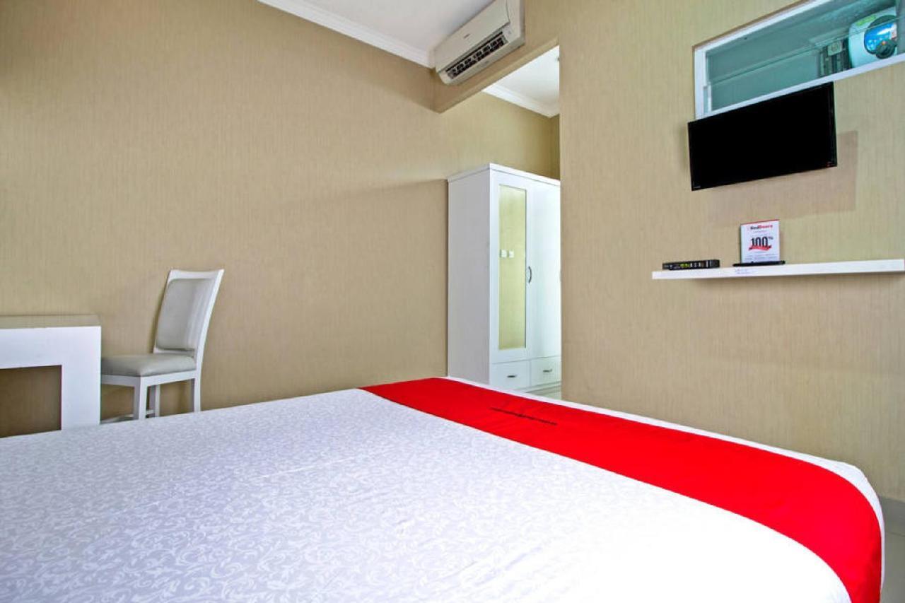 Reddoorz @ Pulomas Hotel จาการ์ตา ภายนอก รูปภาพ
